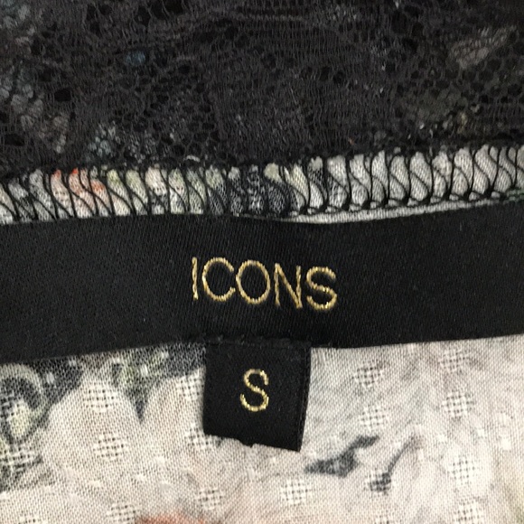 Icons Lace Trim Flower Cami - Picture 3 of 4
